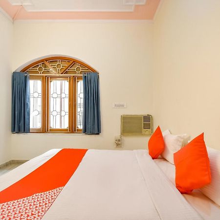 Hotel O Kusum Lodge Pandu Exterior foto